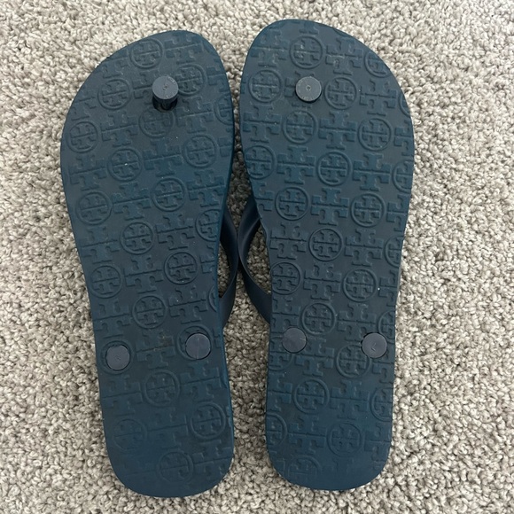 Tory Burch flip flops RARE - Picture 3 of 3